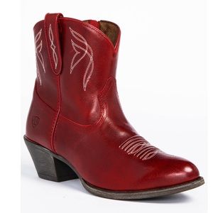 Ariat Women’s Darlin Western Red Booties